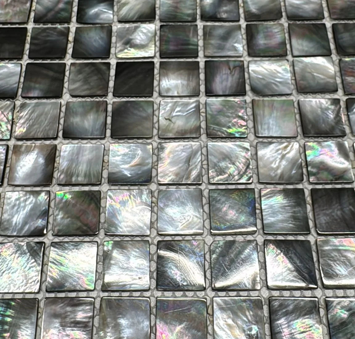 Tiefsee Muschel Perle Natur Mosaik 15x15x2mm